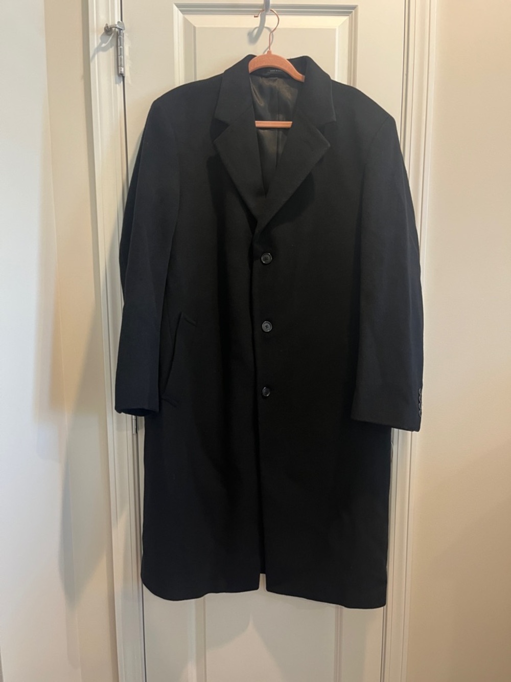 Men's Black Overcoat - Classic Wool-Blend Coat - 42 regular